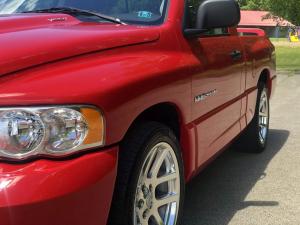 Dodge Ram SRT-10 2004 года 